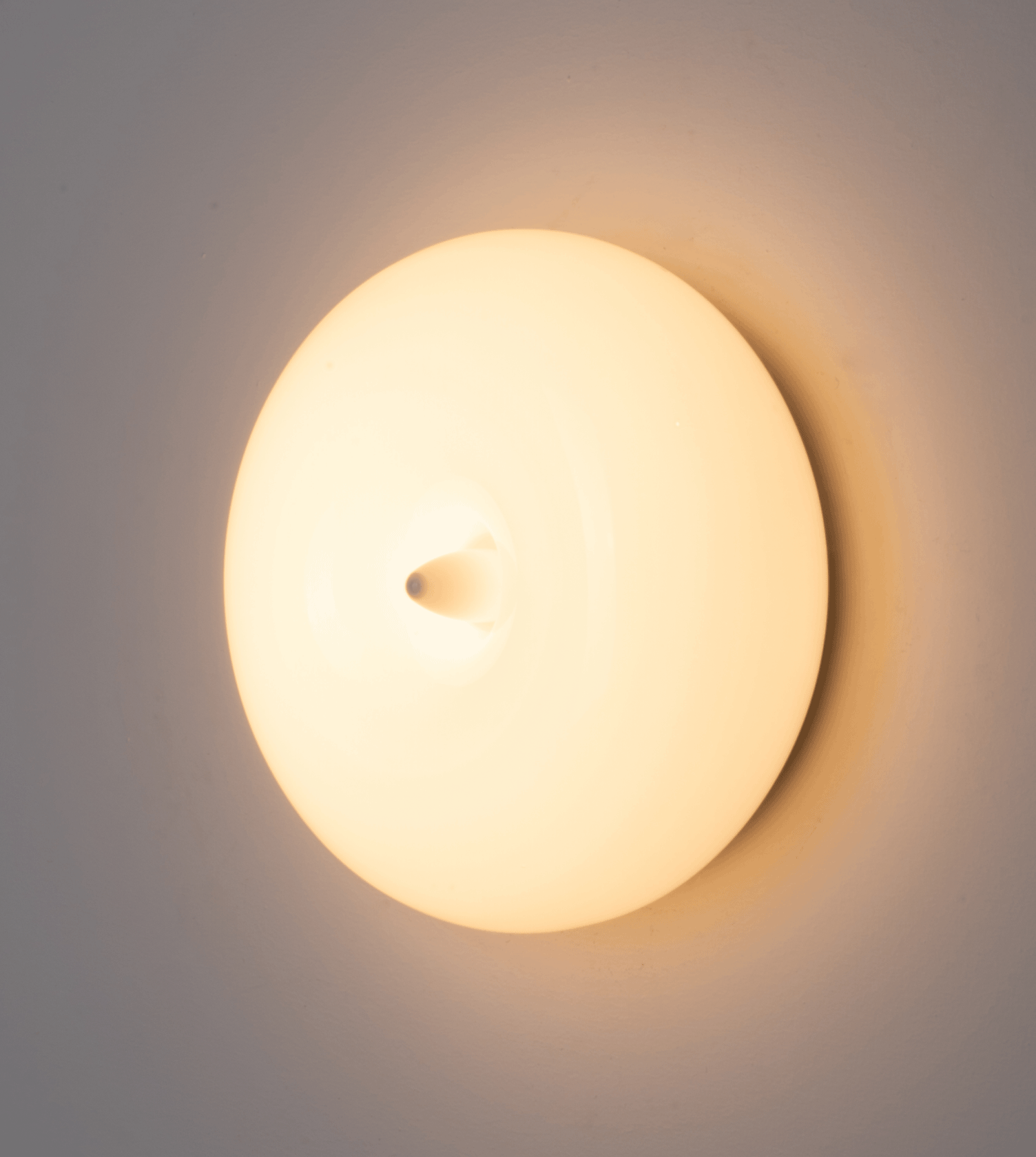 weiß / Wandanschluss