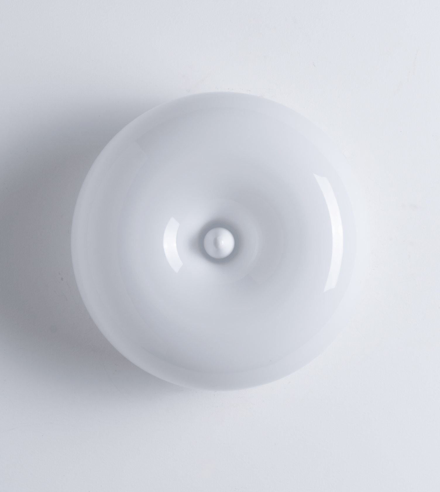 weiß / Wandanschluss