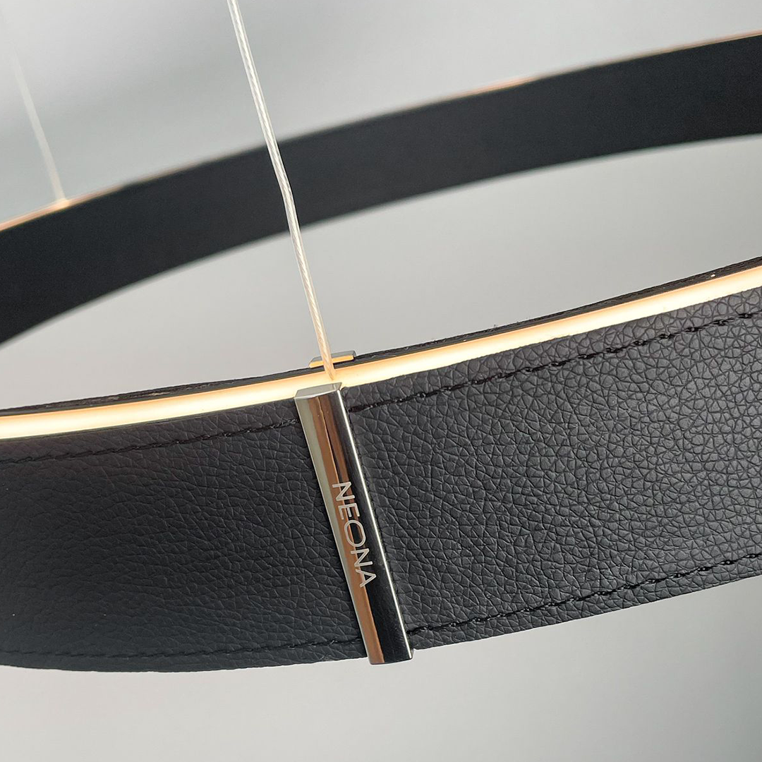 Schwarz Leder | [hochwertige] Materialien